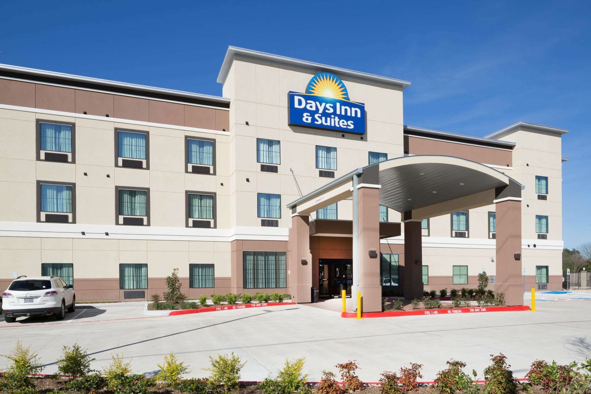 Days Inn & Suites By Wyndham Houston Nw Cypress Exterior photo